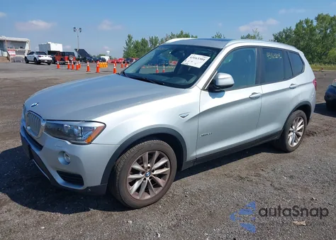 2015 BMW X3 xDrive28I z USA, uszkodzony, nr VIN 5UXWX9C55F0D47853
